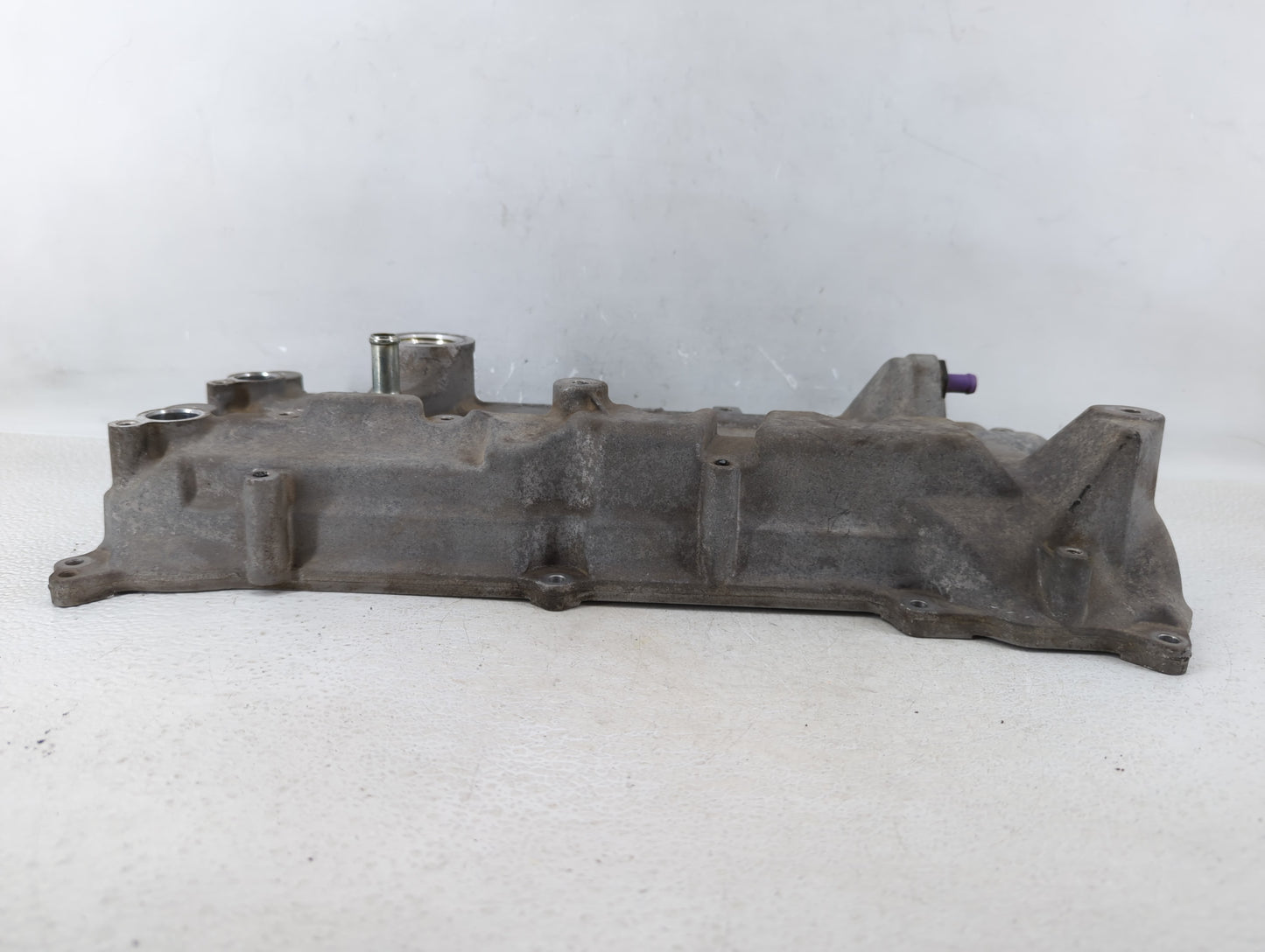 2013 Nissan Versa Engine Cylinder Head Valve Cover - Oemusedautoparts1.com