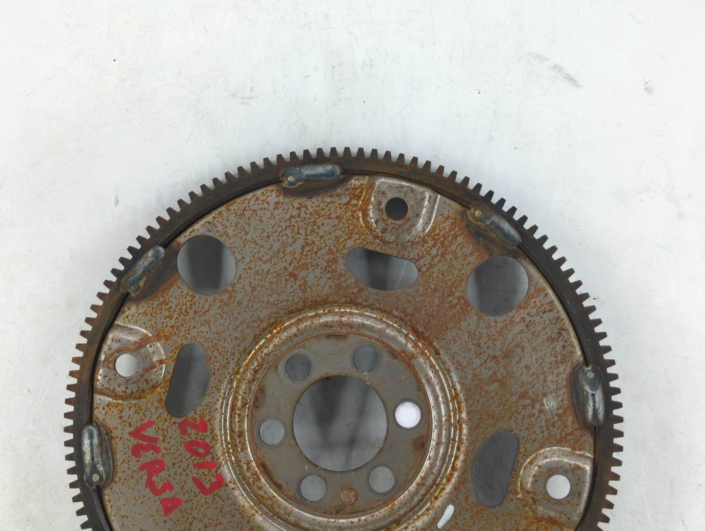 2013 Nissan Versa fly wheel - Oemusedautoparts1.com