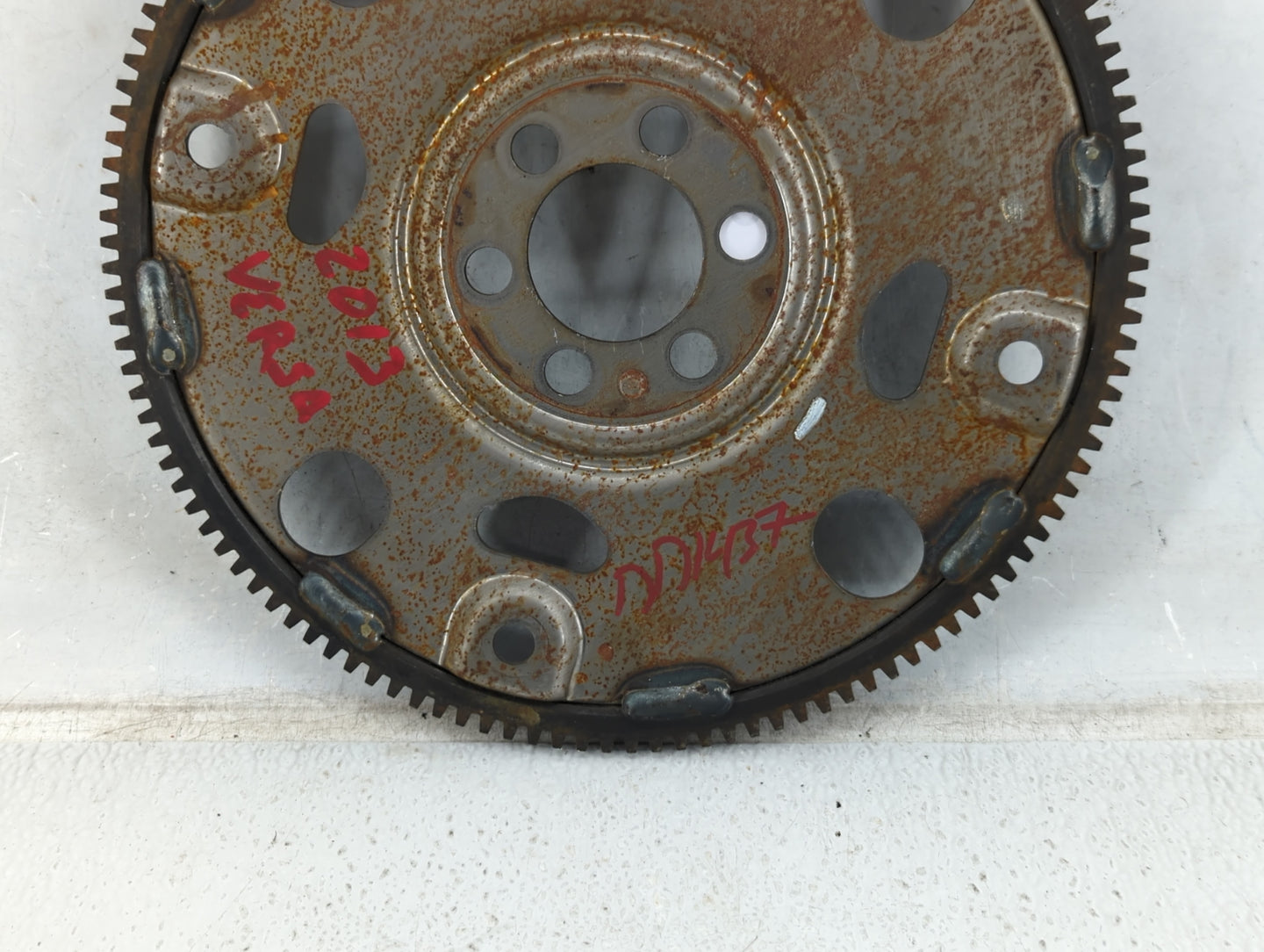 2013 Nissan Versa fly wheel - Oemusedautoparts1.com