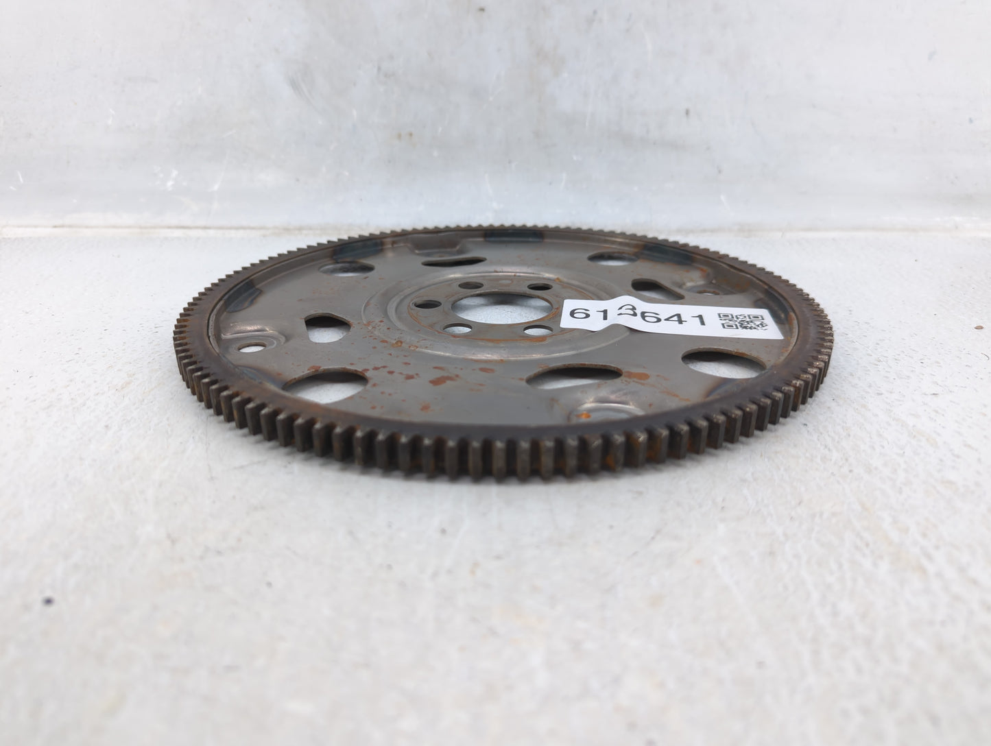 2013 Nissan Versa fly wheel - Oemusedautoparts1.com