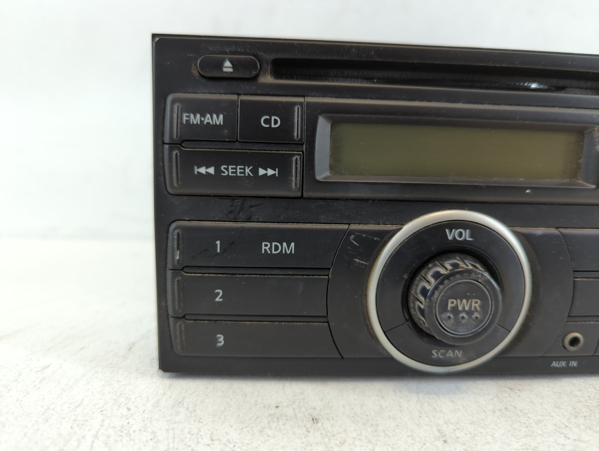 2012-2014 Nissan Versa Am Fm Cd Player Radio Receiver 663206 - Oemusedautoparts1.com