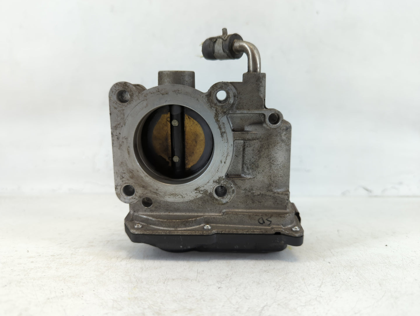 2012-2019 Nissan Versa Throttle Body P/N:02155 3B22, 3AA50-02 D Fits Fits 2012 2013 2014 2015 2016 2017 2018 2019 OEM Used A