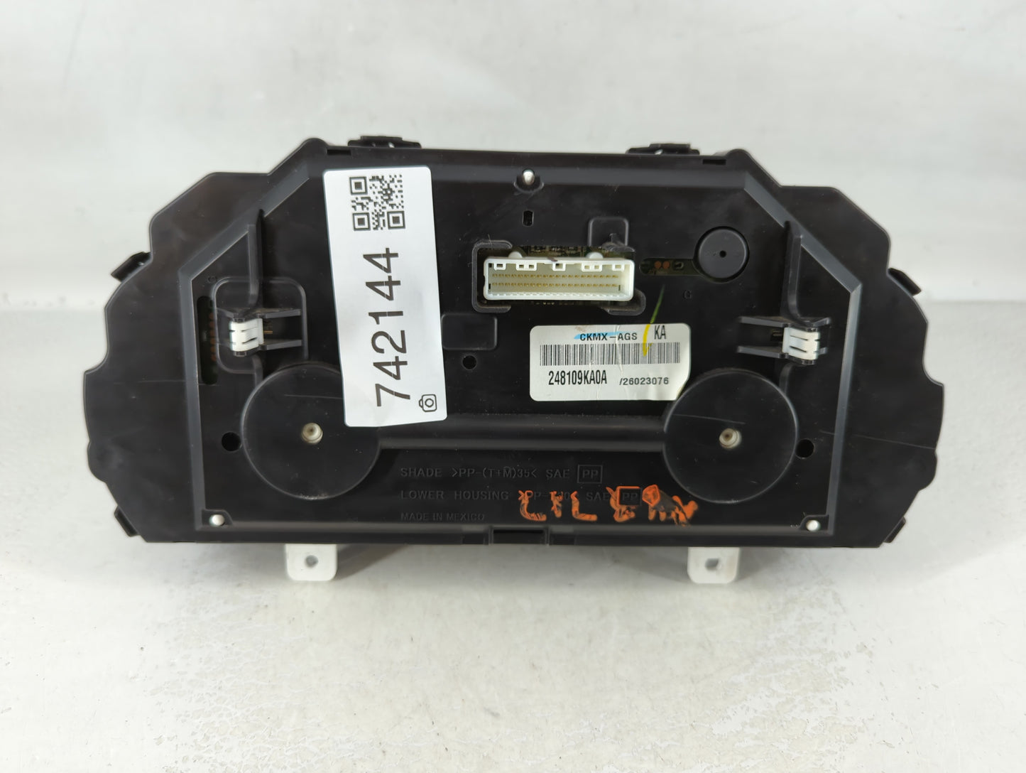 2013 Nissan Versa Instrument Cluster Speedometer Gauges P/N:248109KA0A Fits OEM Used Auto Parts - Oemusedautoparts1.com