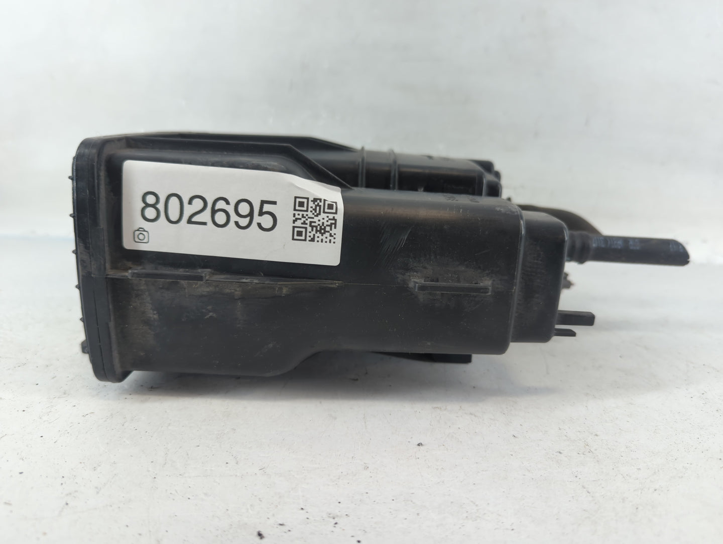 2013 Nissan Versa Fuel Vapor Charcoal Canister - Oemusedautoparts1.com