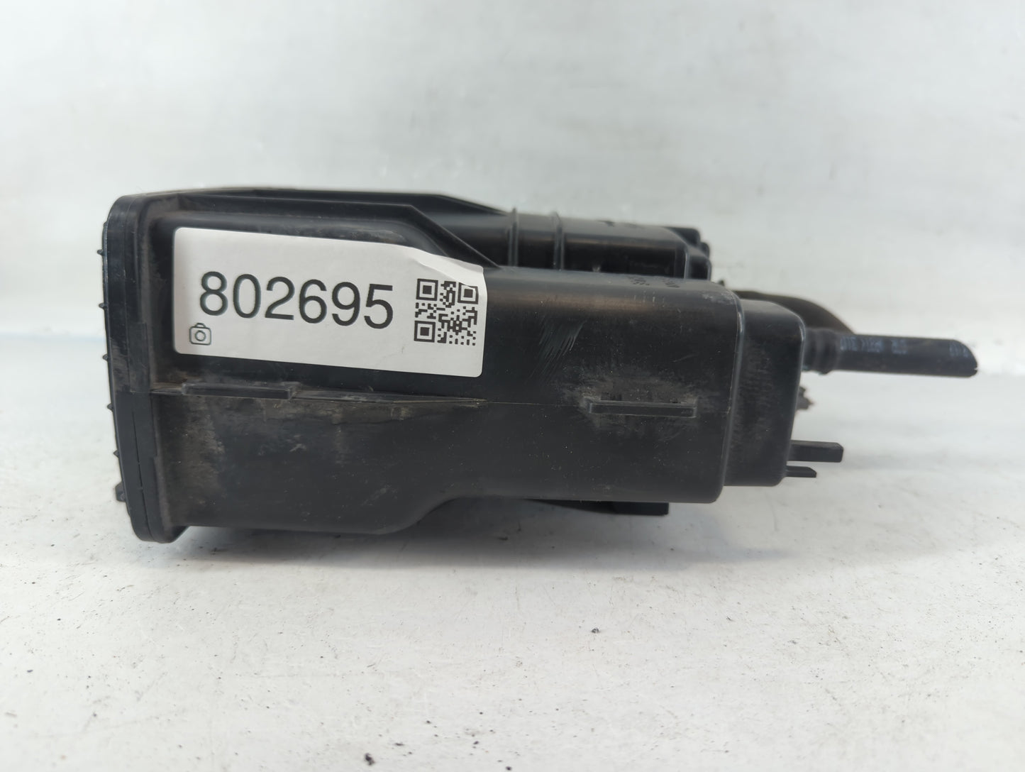 2013 Nissan Versa Fuel Vapor Charcoal Canister - Oemusedautoparts1.com
