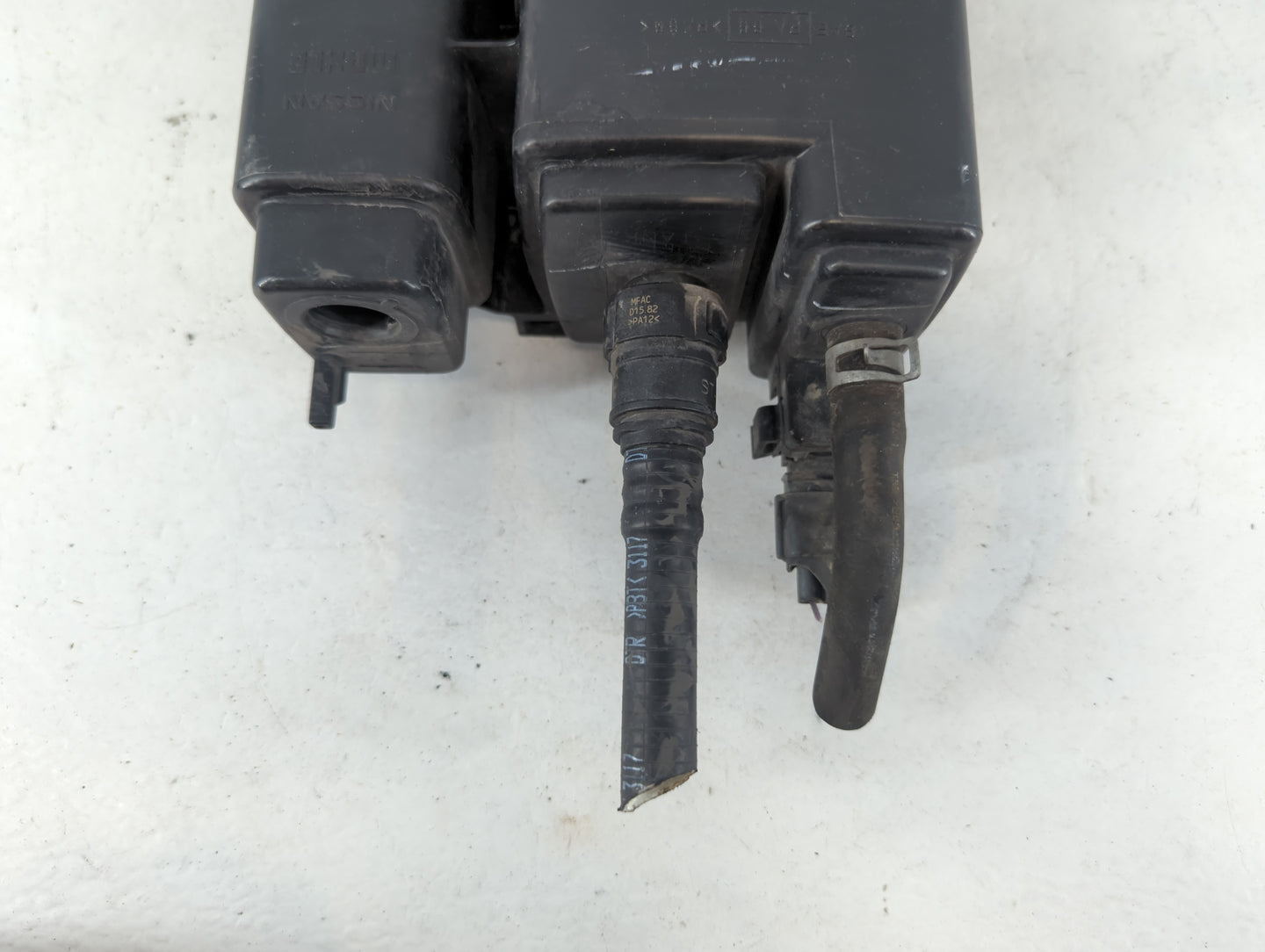 2013 Nissan Versa Fuel Vapor Charcoal Canister - Oemusedautoparts1.com