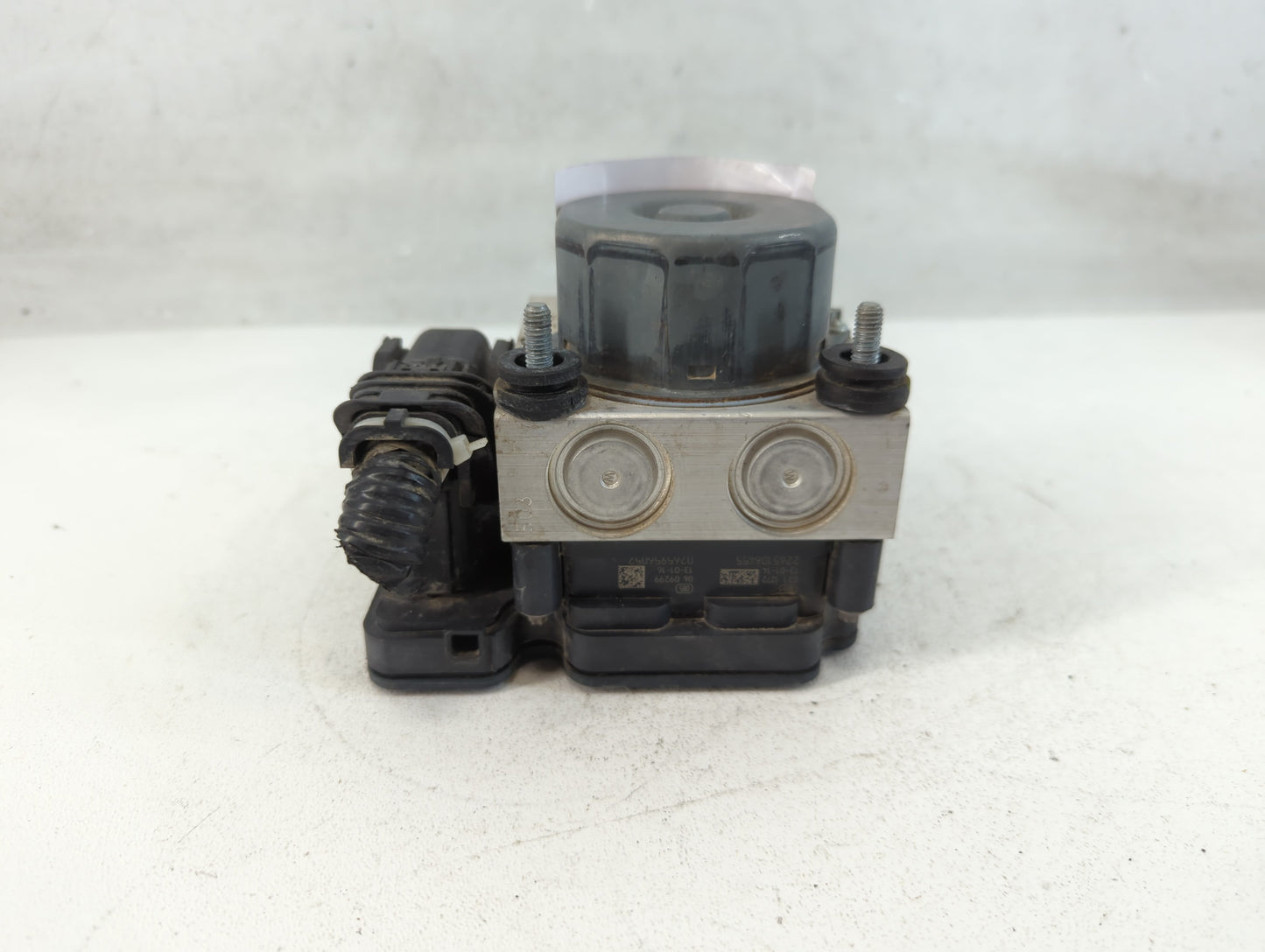 2013 Nissan Versa ABS Pump Control Module Replacement P/N:47660 9KA0A Fits OEM Used Auto Parts - Oemusedautoparts1.com