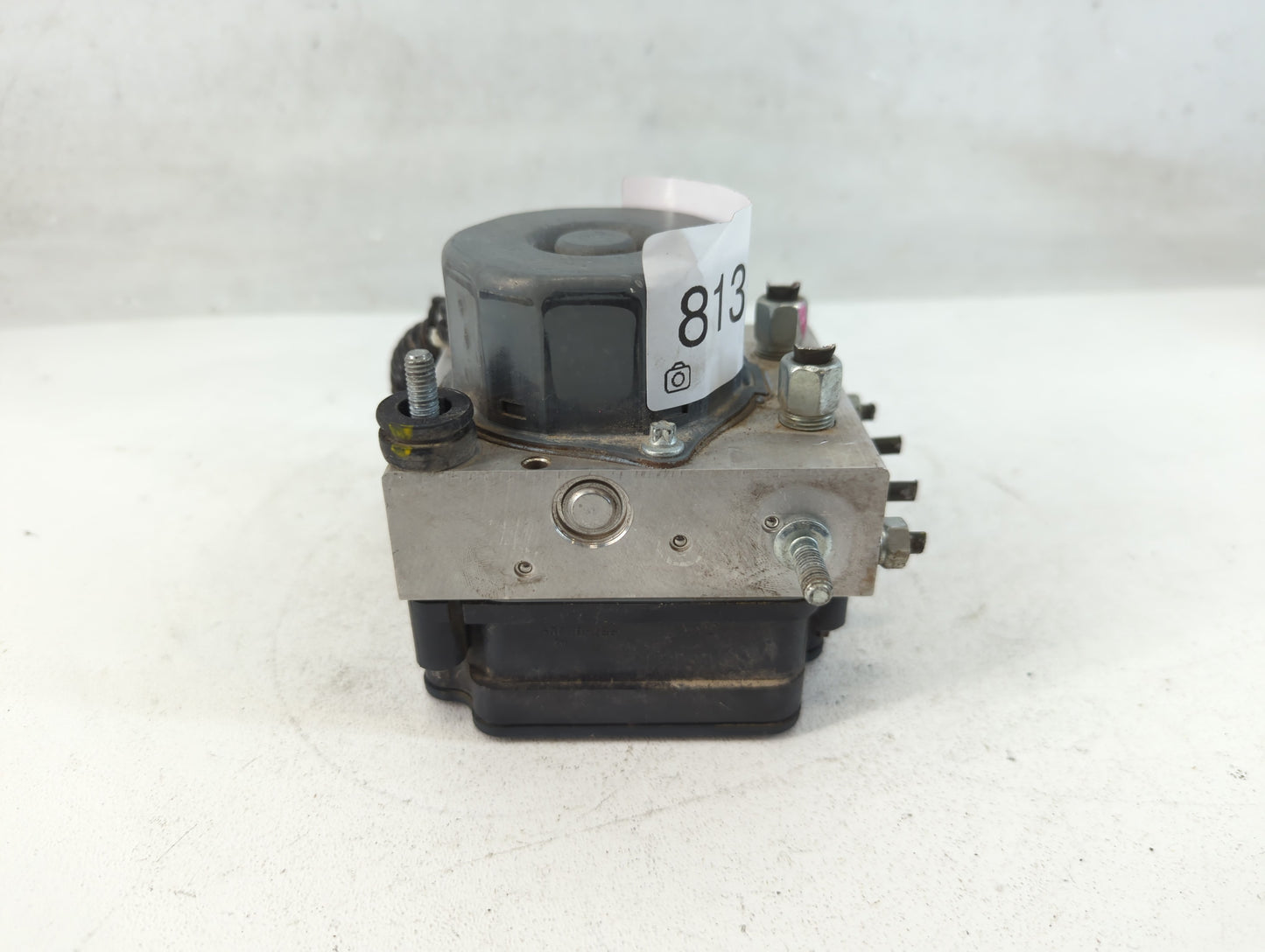 2013 Nissan Versa ABS Pump Control Module Replacement P/N:47660 9KA0A Fits OEM Used Auto Parts - Oemusedautoparts1.com