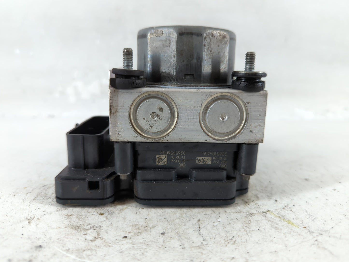2013 Nissan Versa ABS Pump Control Module Replacement P/N:47660 9KA0A Fits OEM Used Auto Parts - Oemusedautoparts1.com