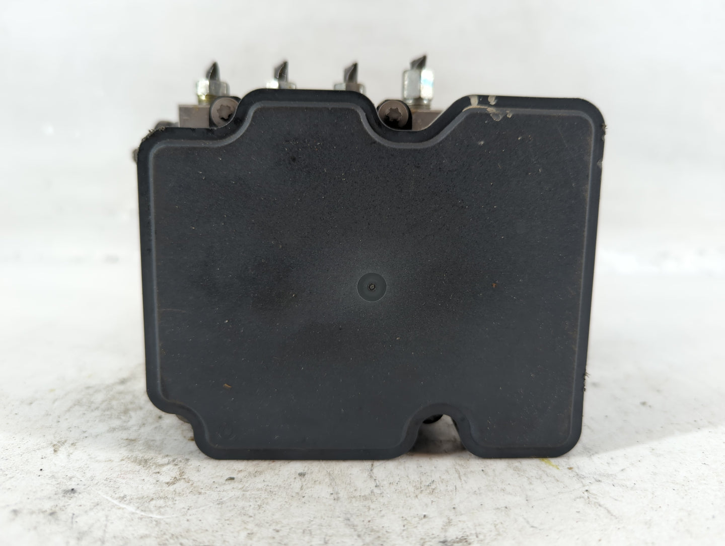 2013 Nissan Versa ABS Pump Control Module Replacement P/N:47660 9KA0A Fits OEM Used Auto Parts - Oemusedautoparts1.com