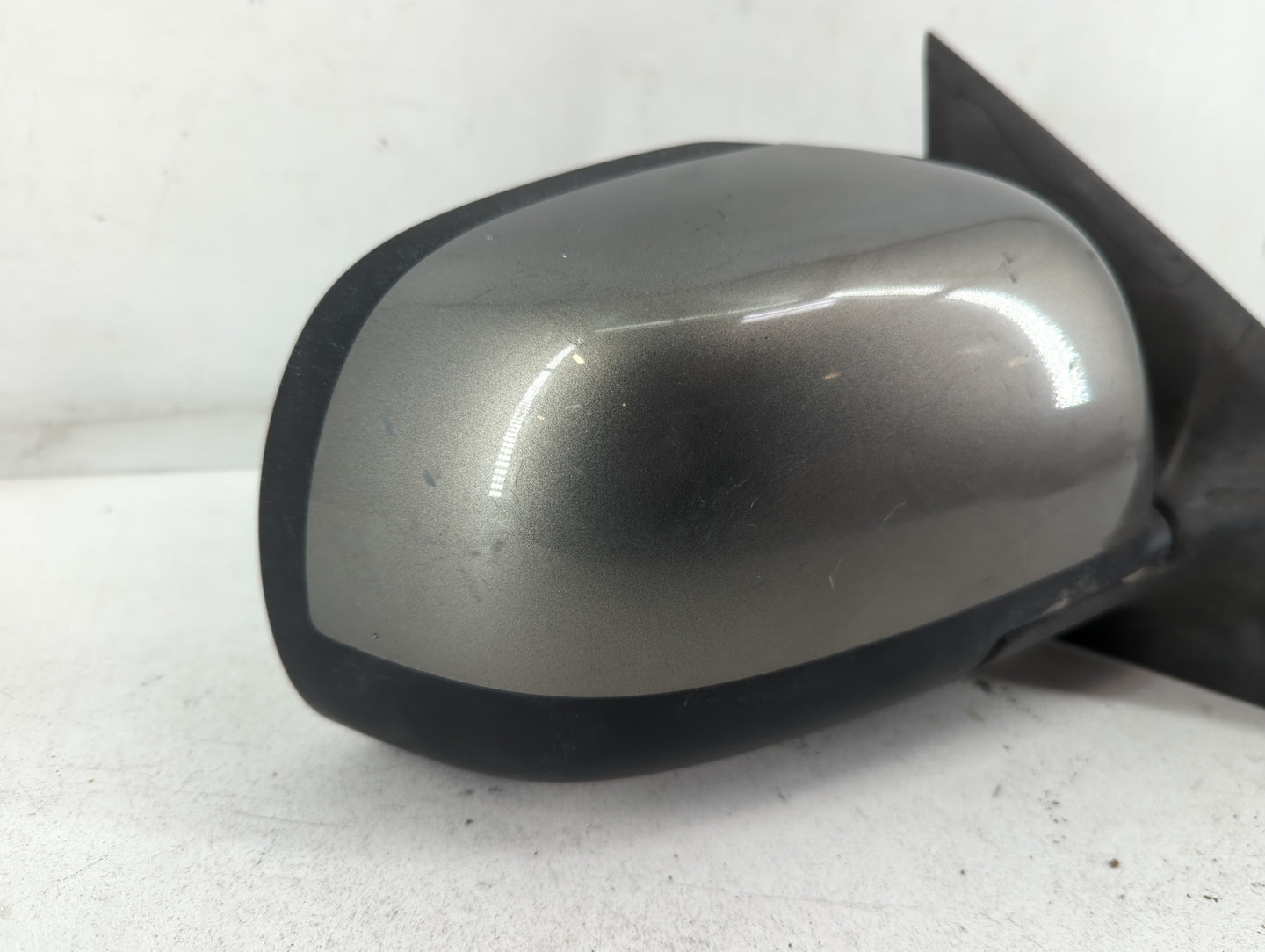 2012-2014 Nissan Versa Passenger Side View Mirror - Right Door Mirror OEM Used - Oemusedautoparts1.com