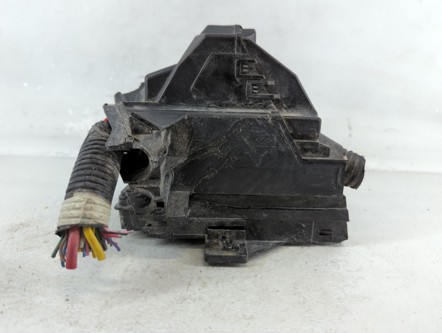 2013-2019 Nissan Versa Fusebox Fuse Box Panel Relay Module P/N:284B7 1HR0C Fits Fits 2013 2014 2015 2016 2017 2018 2019 OEM 