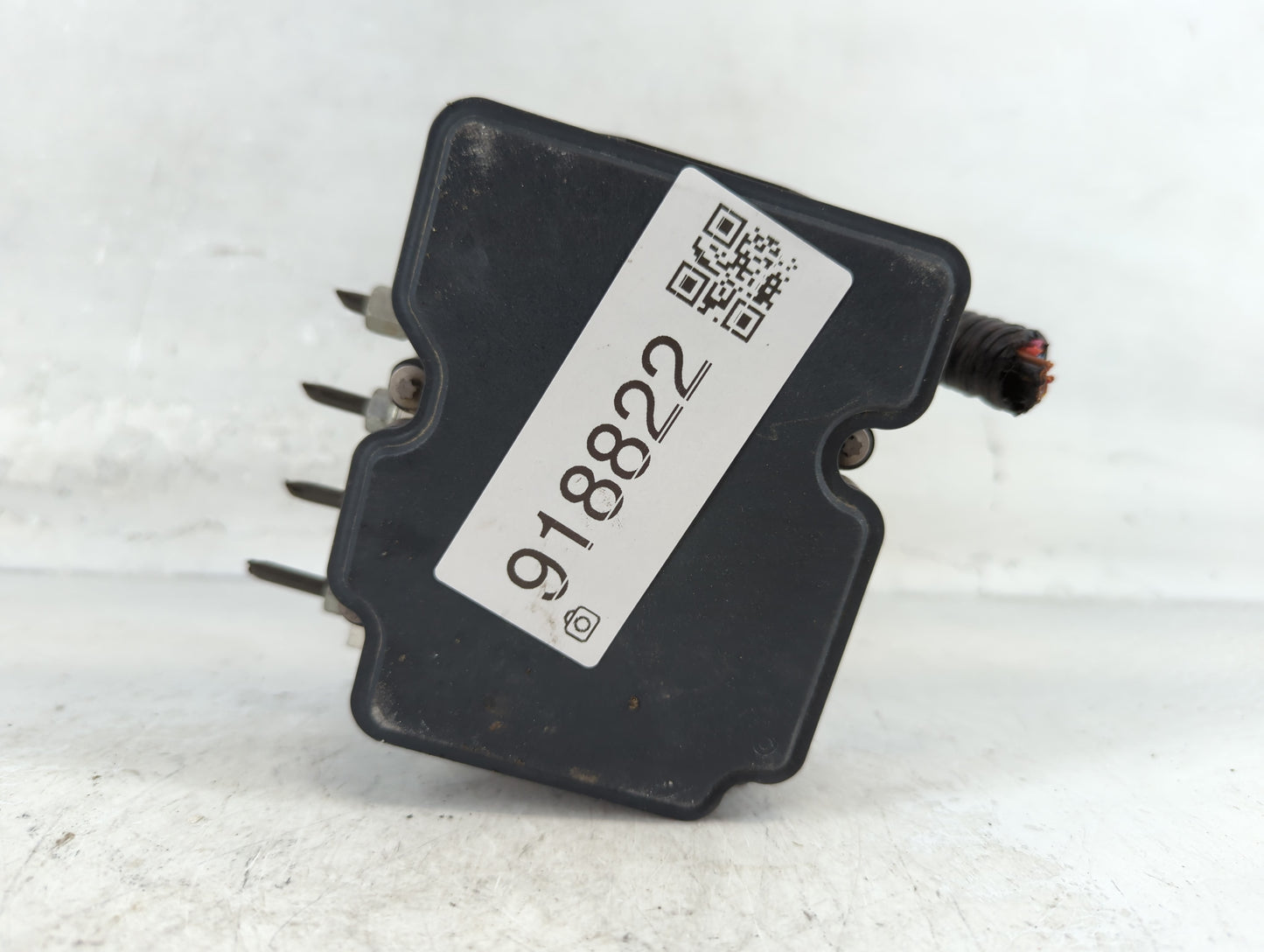 2013 Nissan Versa ABS Pump Control Module Replacement P/N:47660 9KA0A Fits OEM Used Auto Parts - Oemusedautoparts1.com