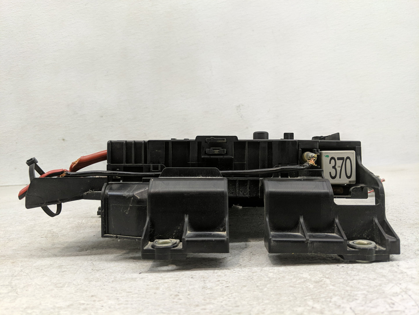 2013-2016 Porsche Cayenne Fusebox Fuse Box Panel Relay Module P/N:7P0 937 548 H Fits Fits 2013 2014 2015 2016 OEM Used Auto 