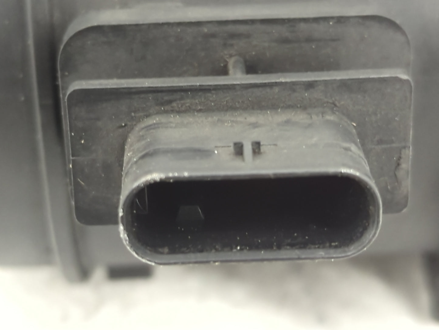 2011-2018 Porsche Cayenne Mass Air Flow Meter Maf - Oemusedautoparts1.com