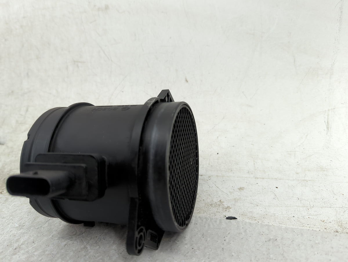 2011-2018 Porsche Cayenne Mass Air Flow Meter Maf Sensor - Oemusedautoparts1.com
