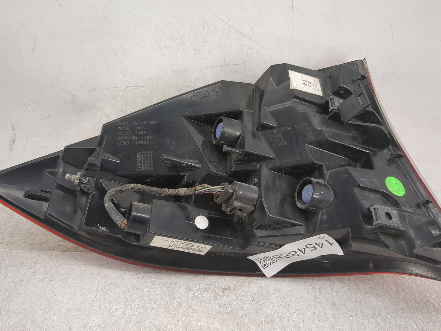 2011-2014 Porsche Cayenne Tail Light Assembly Passenger Right OEM P/N:7P5 945 096 AA 89502530 Fits Fits 2011 2012 2013 2014 