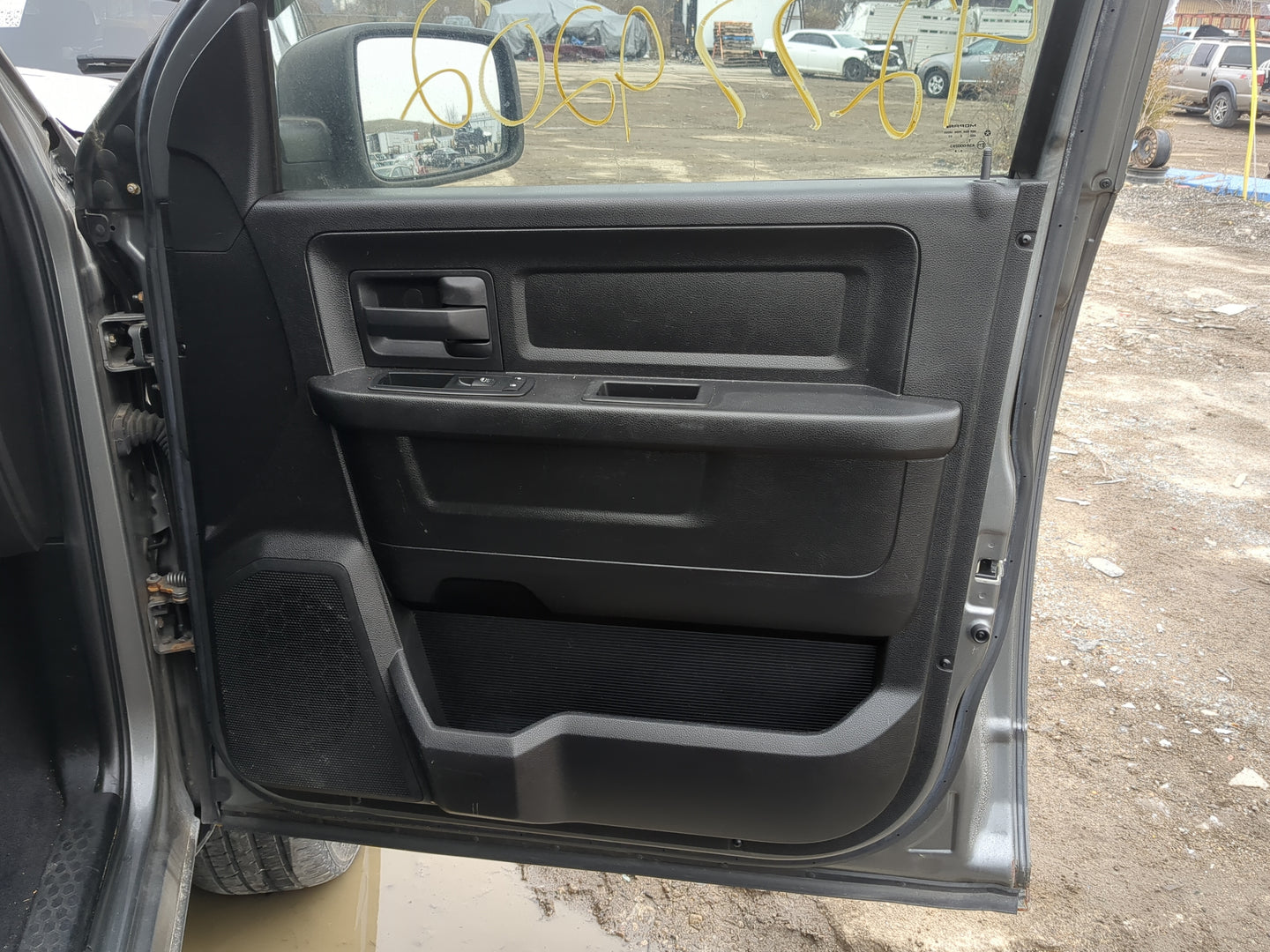 2013 Ram 1500 Front Right Passenger Interior Door Panel Trim 1244827 - Oemusedautoparts1.com
