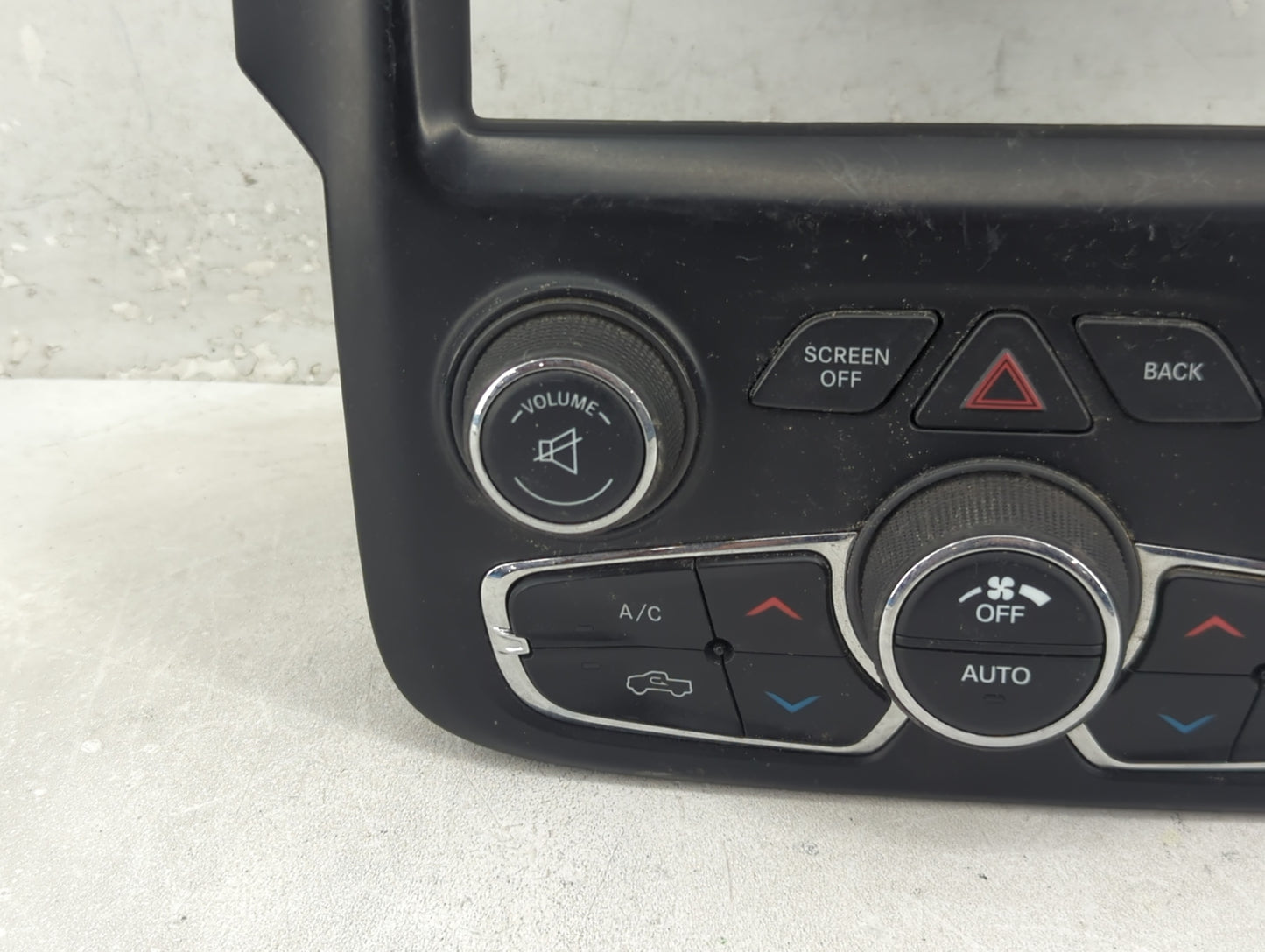 2013-2022 Ram 1500 Climate Control Module Temperature AC/Heater Replacement P/N:1UJ97DX9AE Fits OEM Used Auto Parts - Oemuse