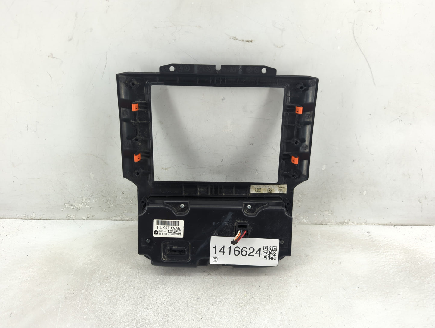 2013-2022 Ram 1500 Climate Control Module Temperature AC/Heater Replacement P/N:1UJ97DX9AE Fits OEM Used Auto Parts - Oemuse