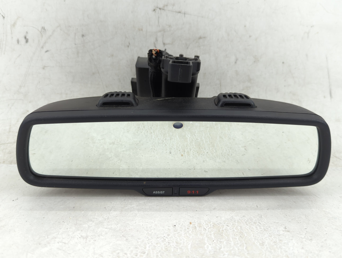 2013-2016 Ram 1500 Interior Rear View Mirror Replacement OEM P/N:E11028005 Fits Fits 2013 2014 2015 2016 OEM Used Auto Parts