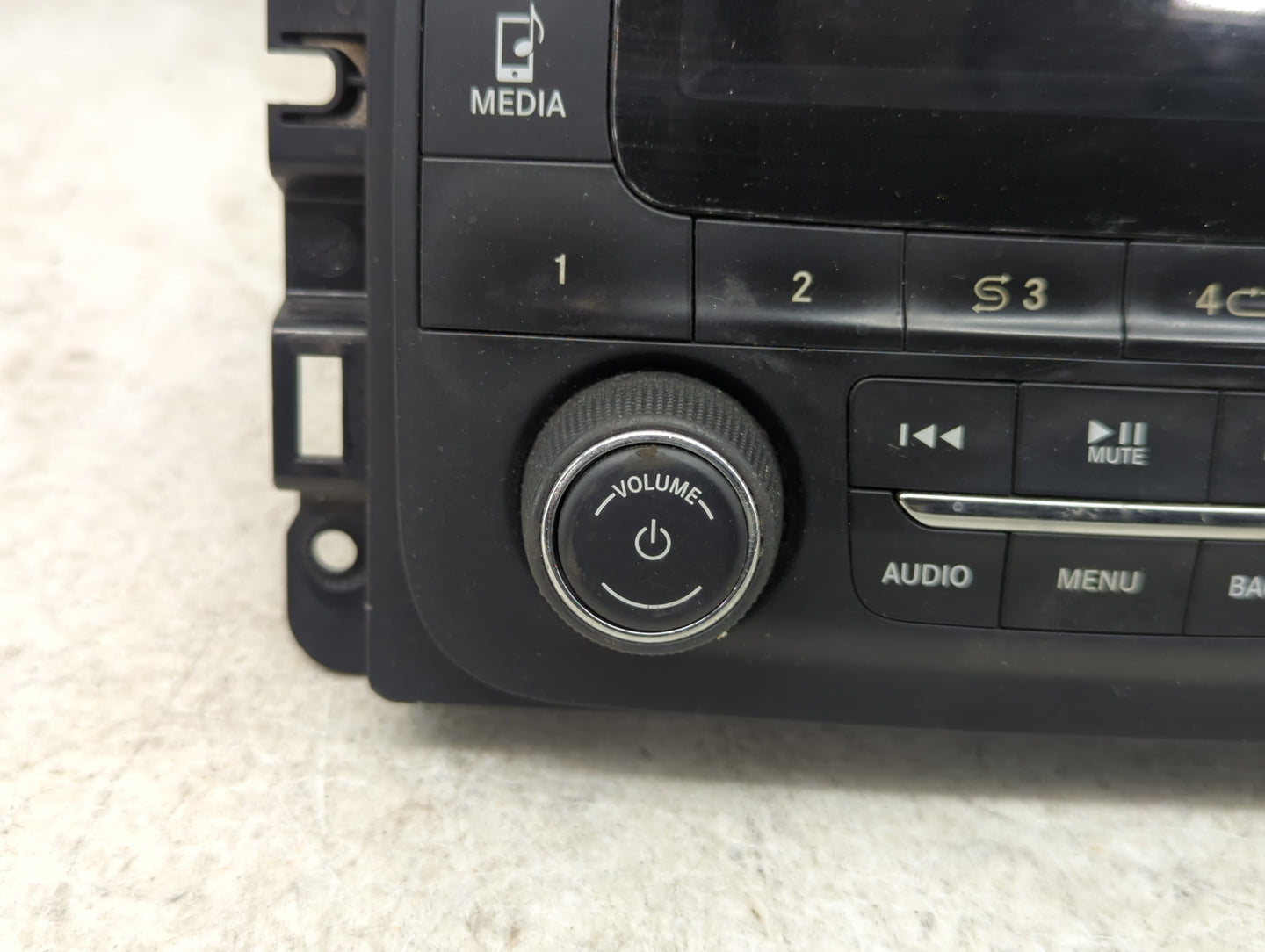 2013 Ram 1500 Radio AM FM Cd Player Receiver Replacement P/N:P68137113AE Fits OEM Used Auto Parts - Oemusedautoparts1.com