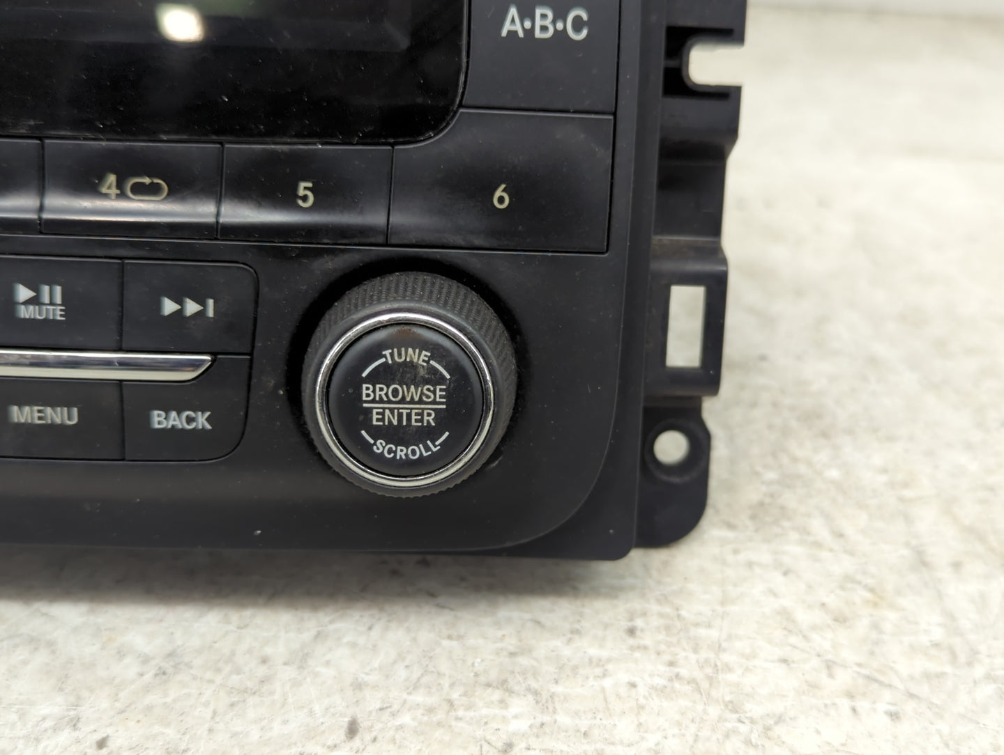2013 Ram 1500 Radio AM FM Cd Player Receiver Replacement P/N:P68137113AE Fits OEM Used Auto Parts - Oemusedautoparts1.com