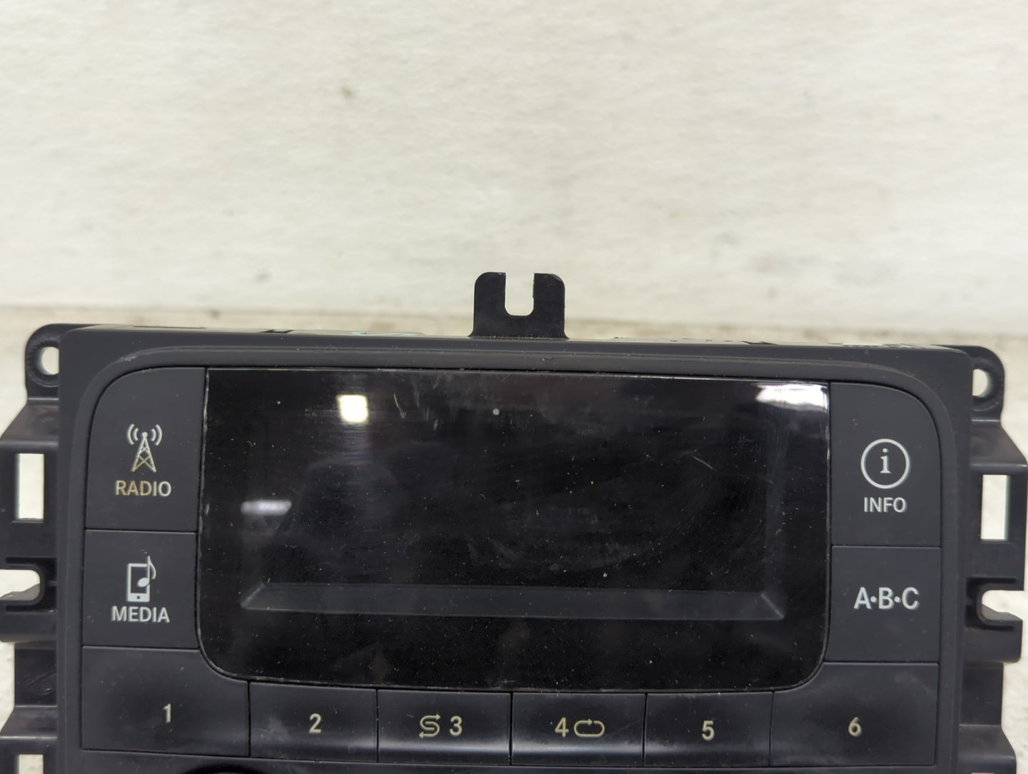 2013 Ram 1500 Radio AM FM Cd Player Receiver Replacement P/N:P68137113AE Fits OEM Used Auto Parts - Oemusedautoparts1.com