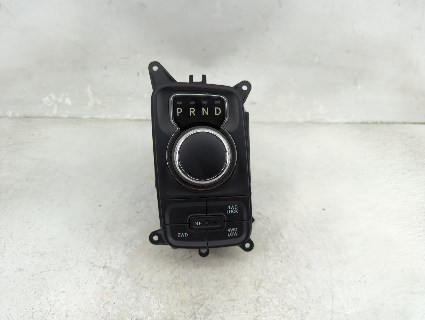 2013 Ram 1500 Floor Console Assembly Shifter - Oemusedautoparts1.com