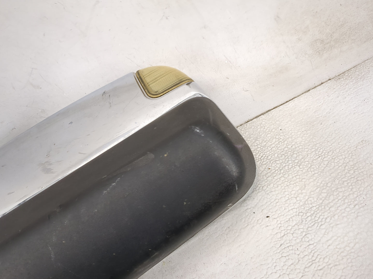2013 Ram 1500 Passenger Side View Mirror - Right Door Mirror OEM Used - Oemusedautoparts1.com