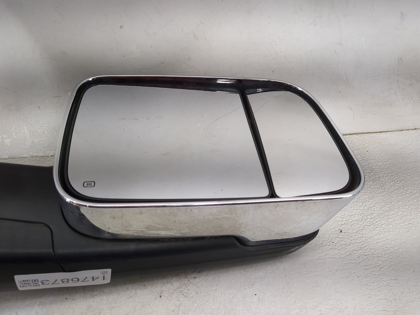 2013-2022 Ram 1500 Driver Side View Mirror - Left Door Mirror OEM Used - Oemusedautoparts1.com