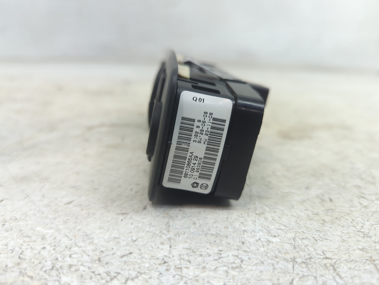 2013-2015 Ram 1500 Master Power Window Switch Replacement Driver Side Left P/N:68110866AA Fits Fits 2012 2013 2014 2015 2016