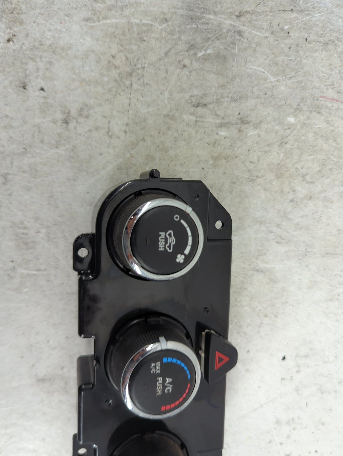 2013-2022 Ram 1500 Climate Control Module Temperature AC/Heater Replacement P/N:P68105021AF Fits OEM Used Auto Parts - Oemus