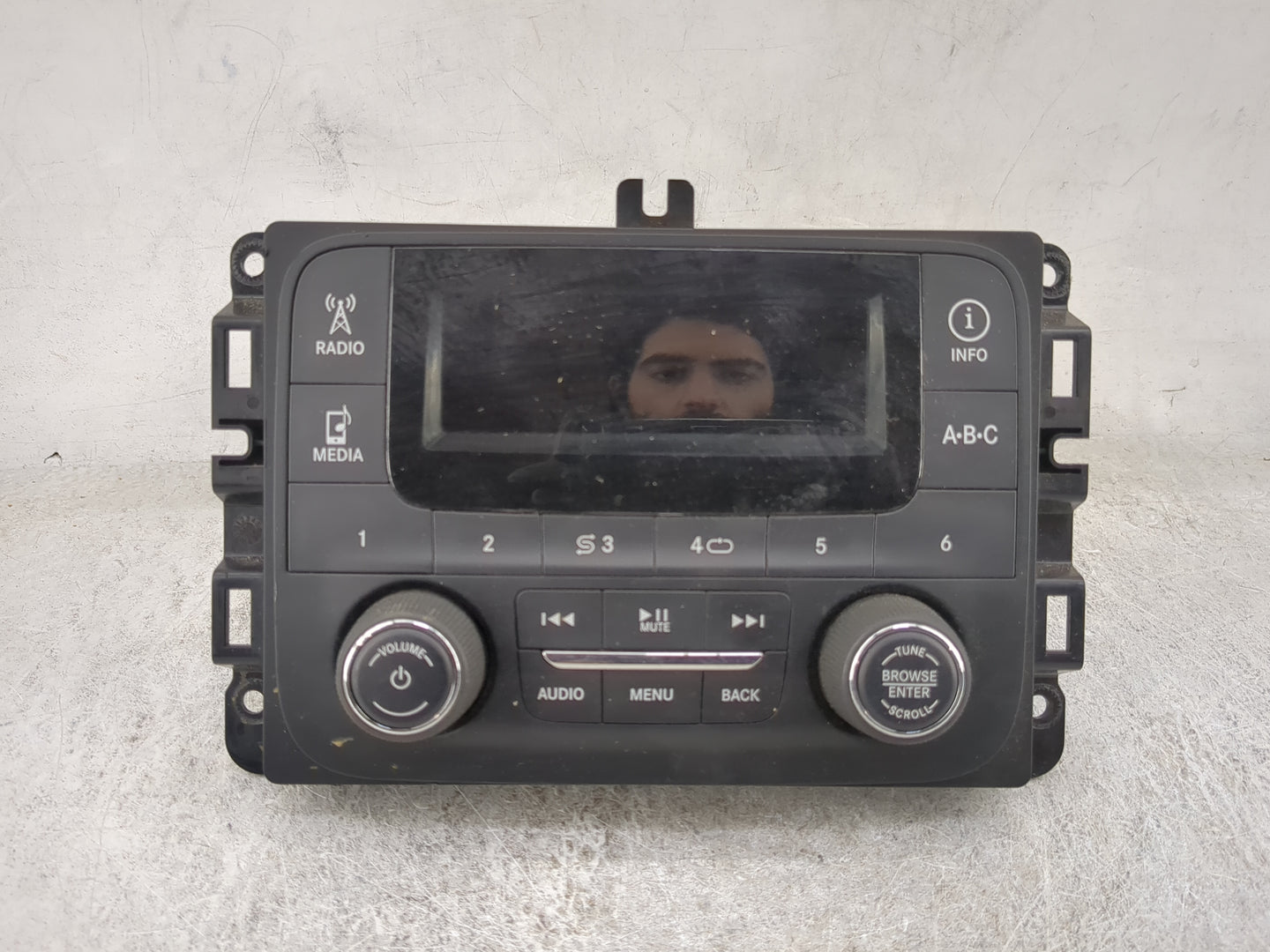 2013 Ram 1500 Radio AM FM Cd Player Receiver Replacement P/N:P68137114AE Fits OEM Used Auto Parts - Oemusedautoparts1.com