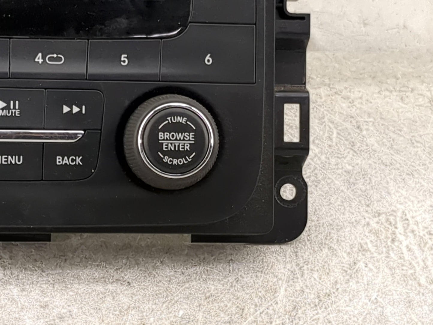 2013 Ram 1500 Radio AM FM Cd Player Receiver Replacement P/N:P68137114AE Fits OEM Used Auto Parts - Oemusedautoparts1.com