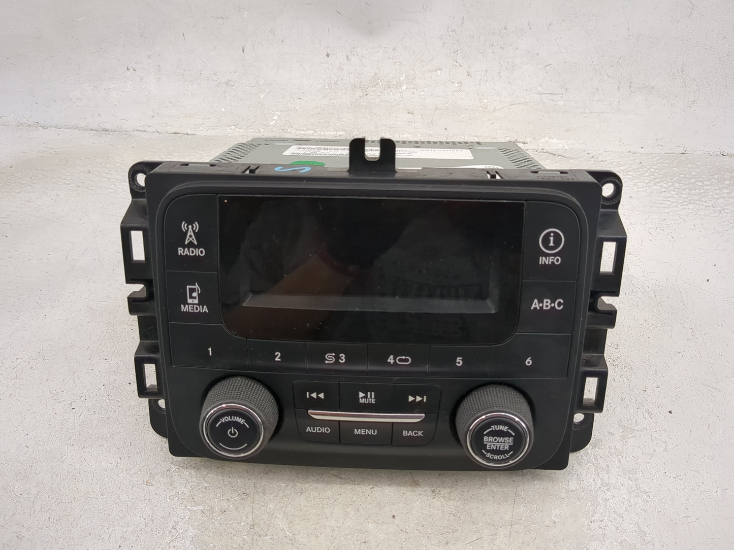 2013 Ram 1500 Radio AM FM Cd Player Receiver Replacement P/N:P68137113AE A2C8258110400 Fits OEM Used Auto Parts - Oemusedaut