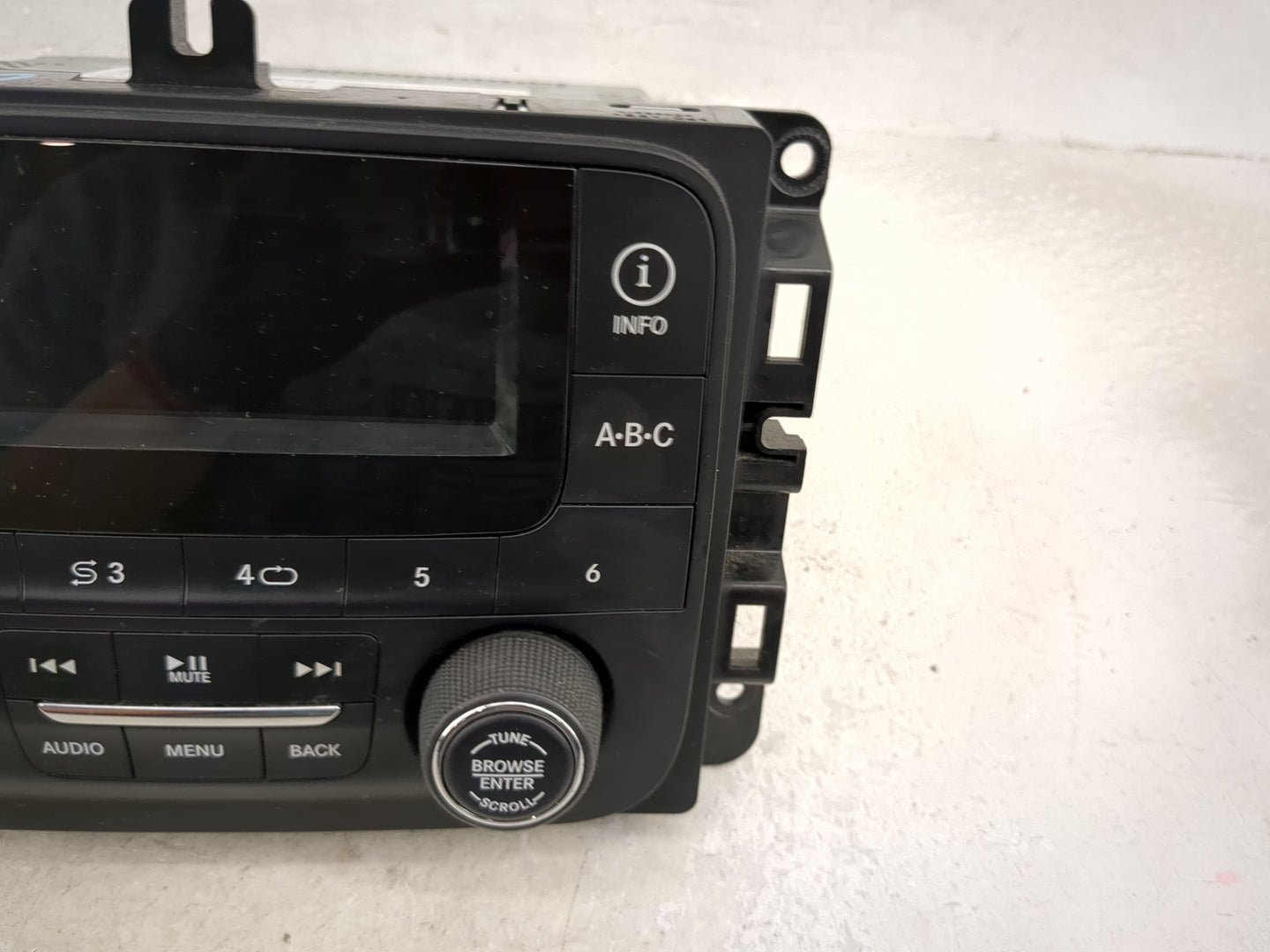 2013 Ram 1500 Radio AM FM Cd Player Receiver Replacement P/N:P68137113AE A2C8258110400 Fits OEM Used Auto Parts - Oemusedaut