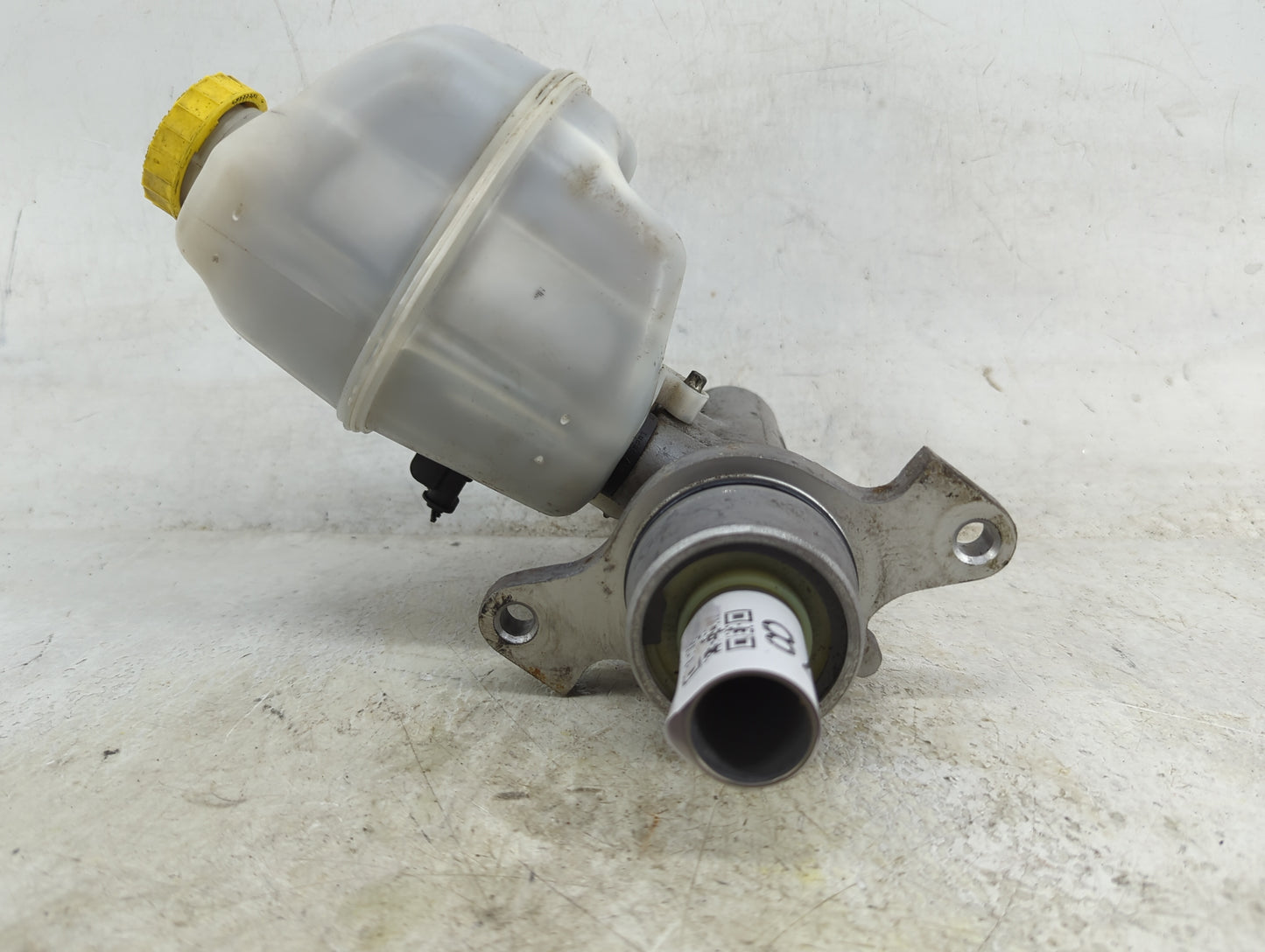 2011-2022 Ram 1500 Brake Master Cylinder 1496678 - Oemusedautoparts1.com