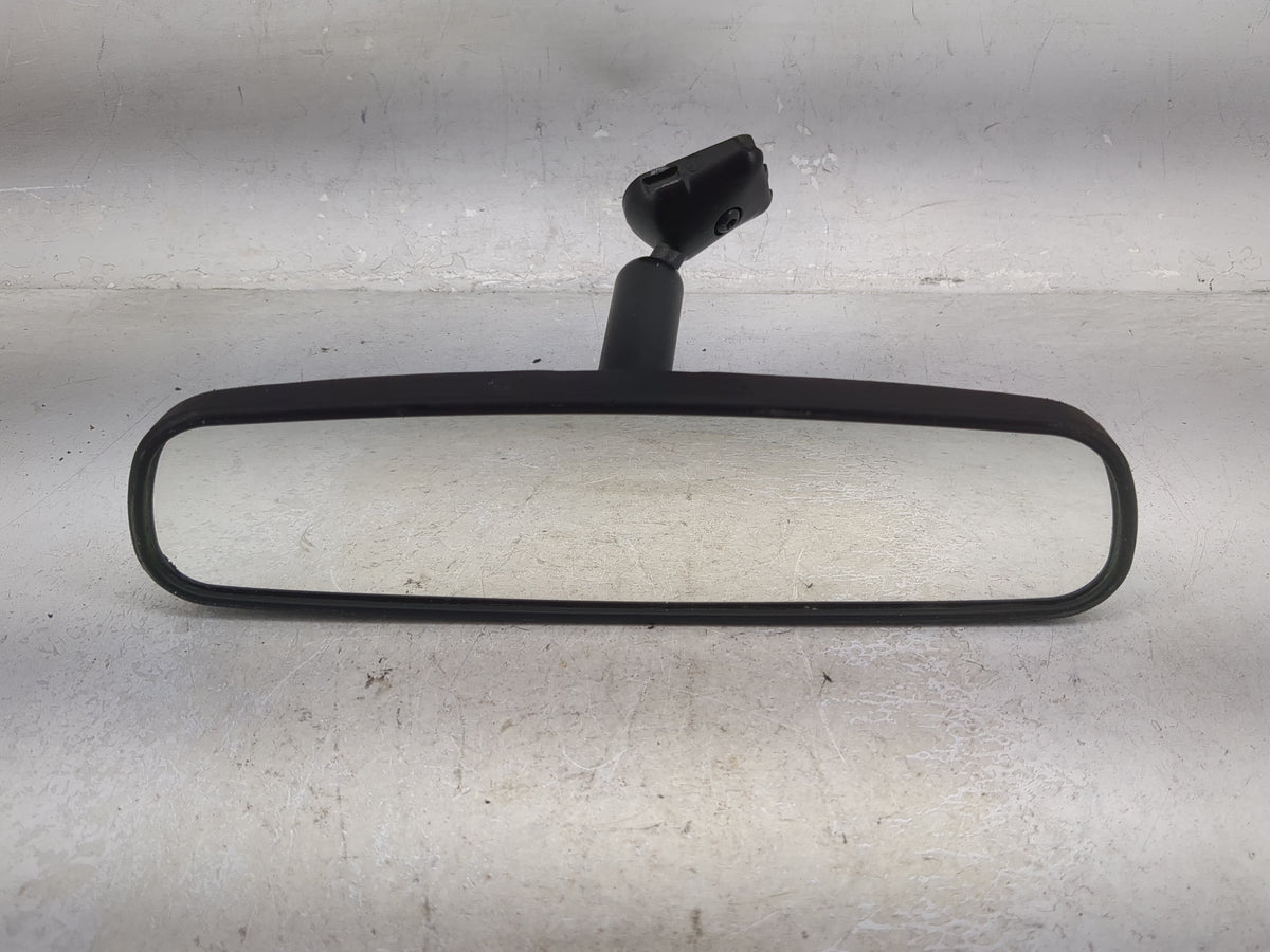 2013 Ram 1500 Interior Rear View Mirror Replacement OEM P/N:E11 045617 E11 015617, E11 025617 Fits OEM Used Auto Parts - Oem