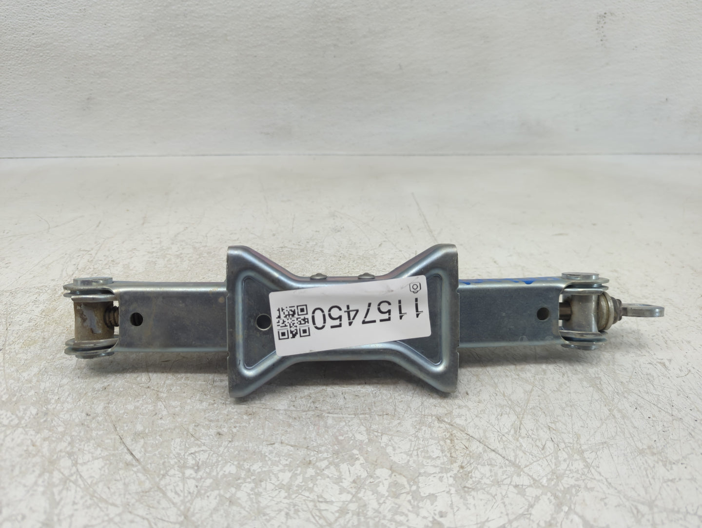 2013 Scion Fr-s Spare Scissor Car Jack - Oemusedautoparts1.com