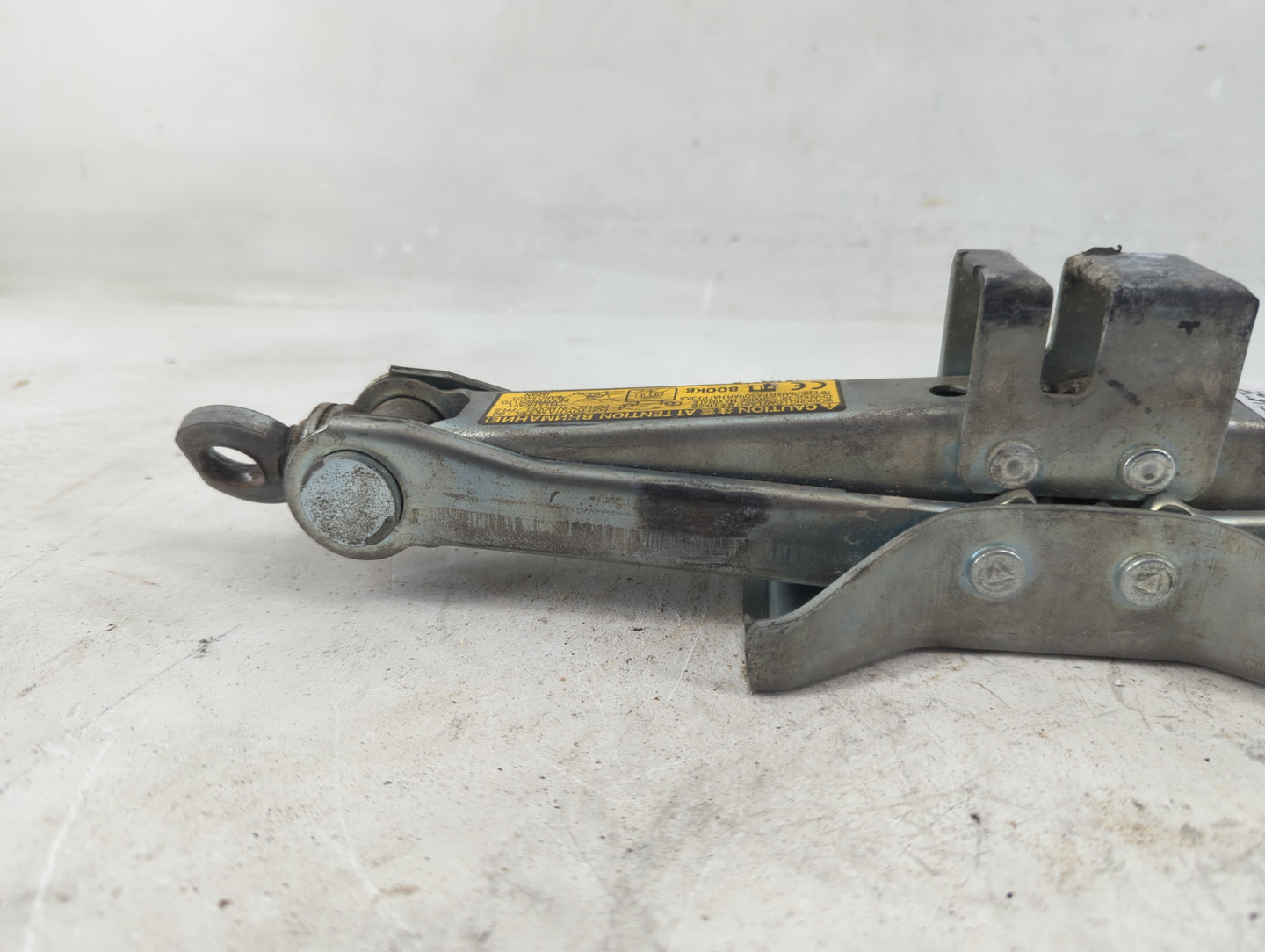 2013 Scion Fr-s Spare Scissor Car Jack 1188148 - Oemusedautoparts1.com