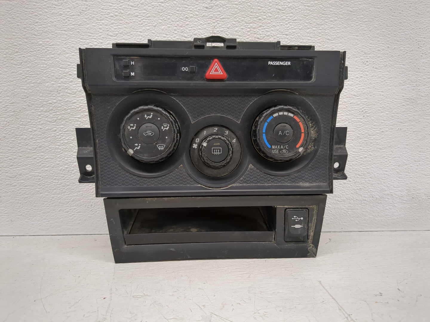 2013-2016 Scion Fr-S Climate Control Module Temperature AC/Heater Replacement P/N:85201CA040 Fits OEM Used Auto Parts - Oemu