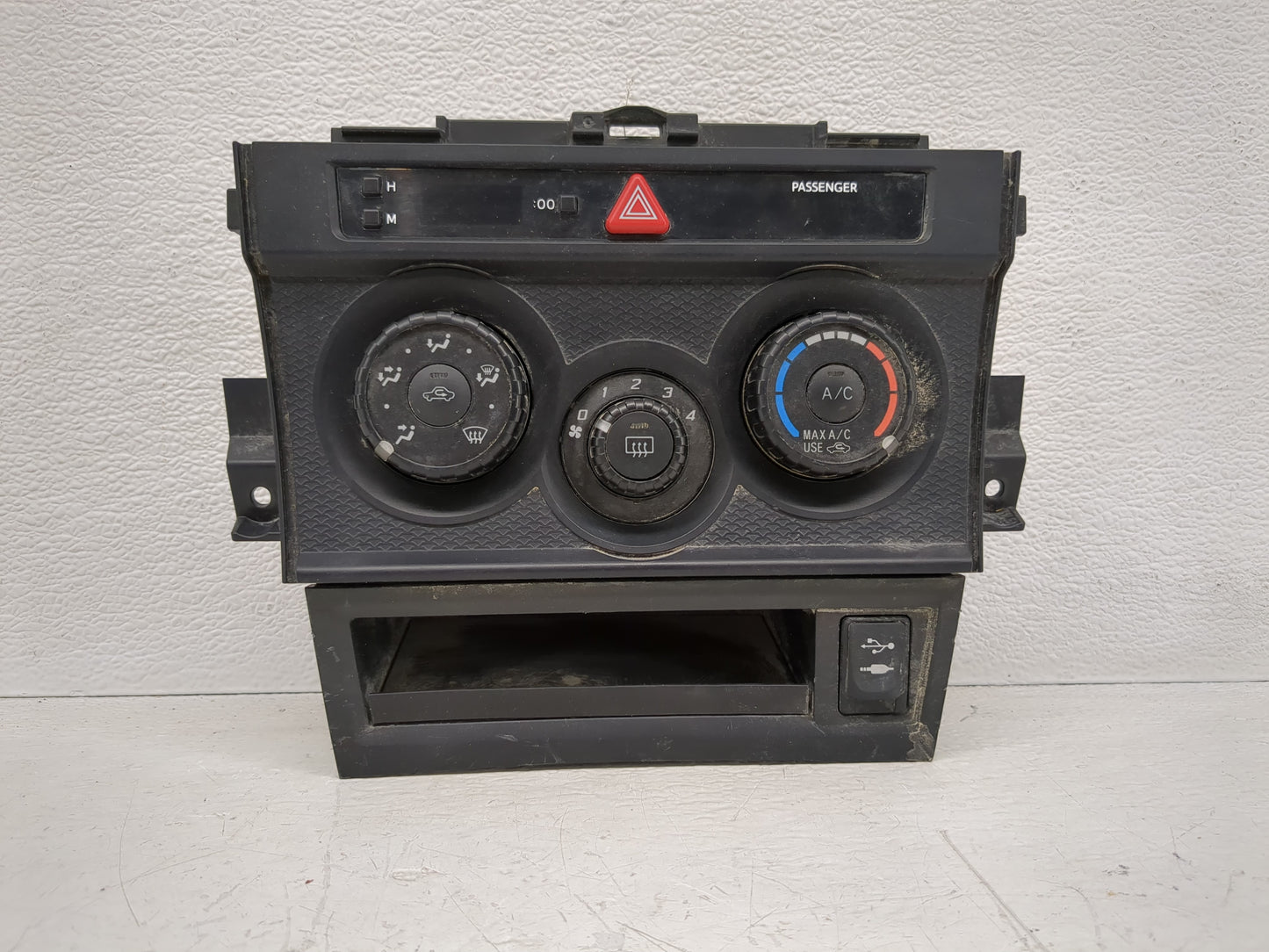 2013-2016 Scion Fr-S Climate Control Module Temperature AC/Heater Replacement P/N:85201CA040 Fits OEM Used Auto Parts - Oemu