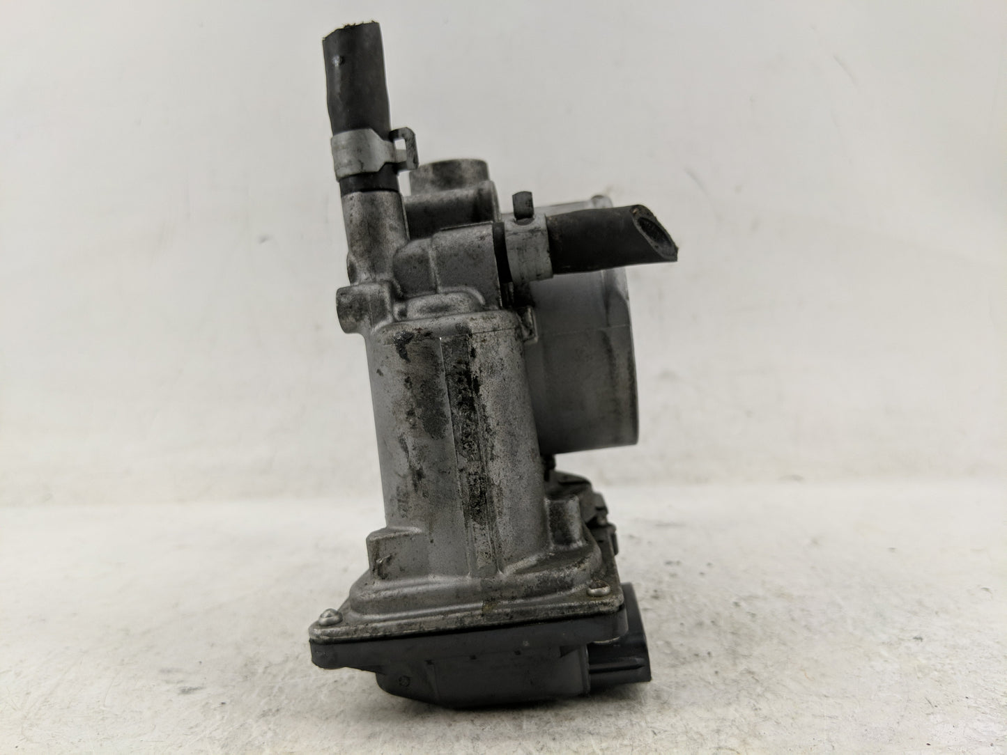 2013-2016 Scion Fr-S Throttle Body P/N:16112AA400 Fits Fits 2013 2014 2015 2016 2017 2018 2019 2020 OEM Used Auto Parts - Oe