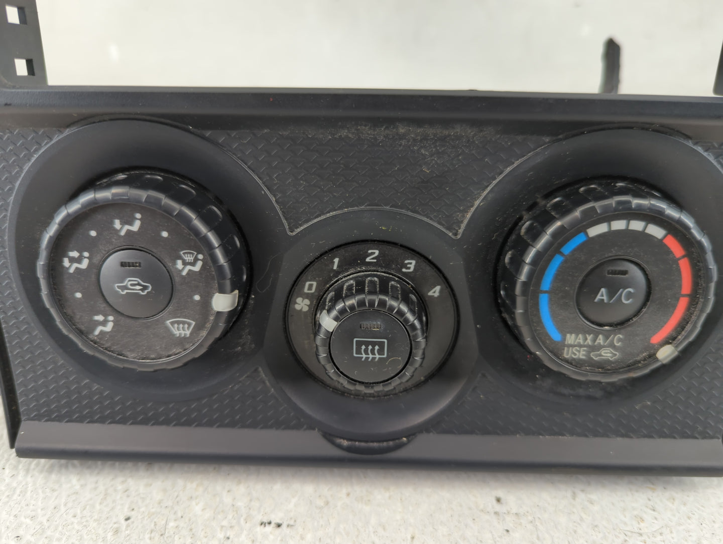 2013 Scion Fr-S Climate Control Module Temperature AC/Heater Replacement P/N:72311CA010 Fits OEM Used Auto Parts - Oemusedau
