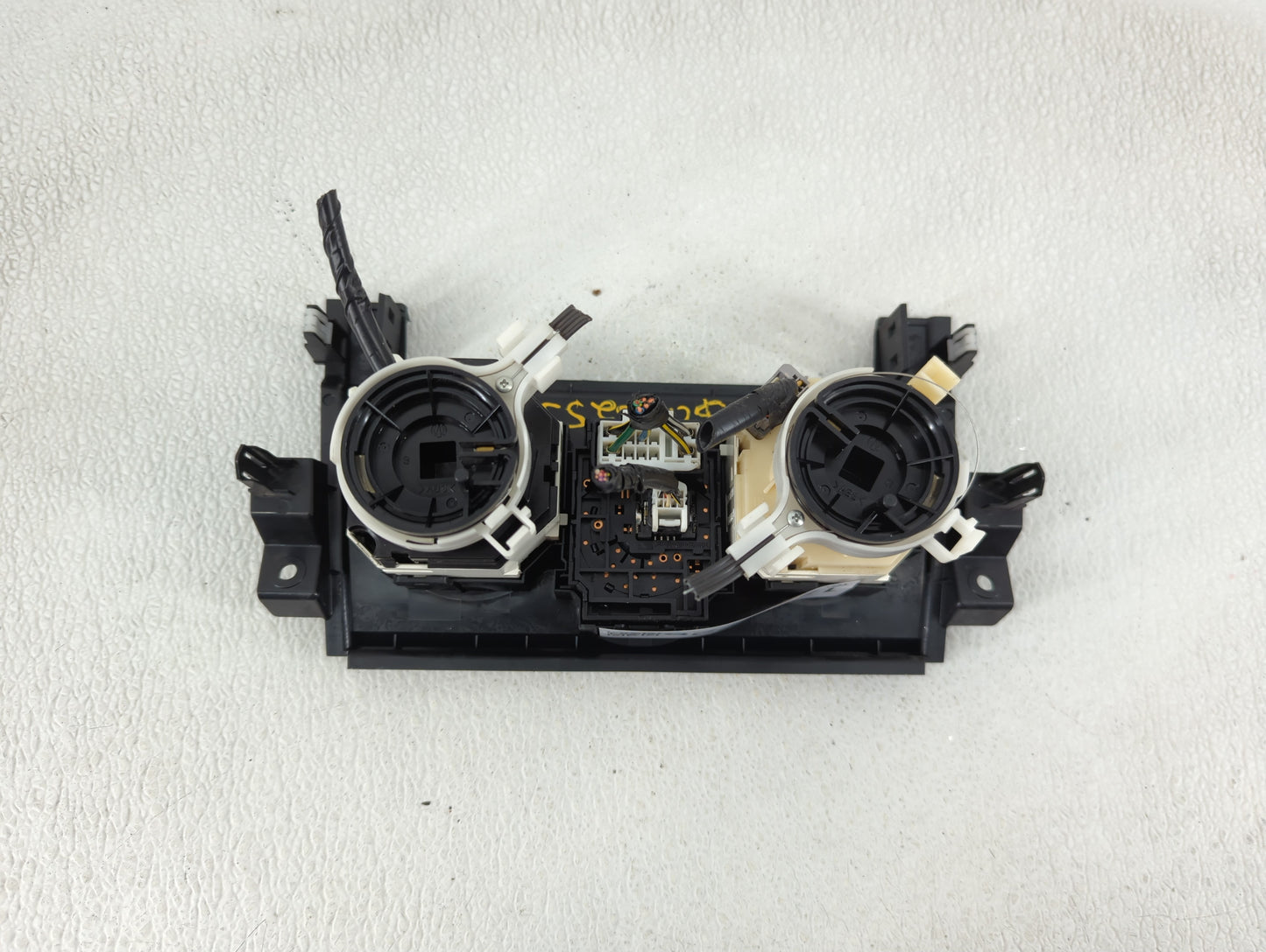 2013 Scion Fr-S Climate Control Module Temperature AC/Heater Replacement P/N:72311CA010 Fits OEM Used Auto Parts - Oemusedau