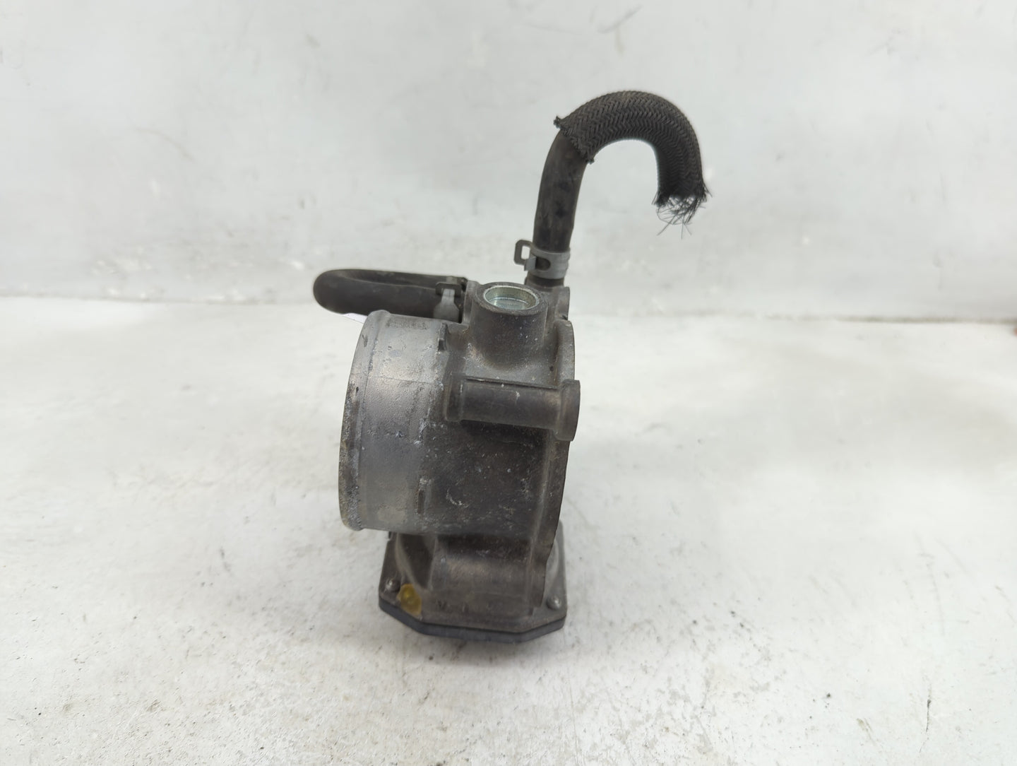 2013-2016 Scion Fr-S Throttle Body P/N:16112AA400 Fits Fits 2013 2014 2015 2016 2017 2018 2019 2020 OEM Used Auto Parts - Oe