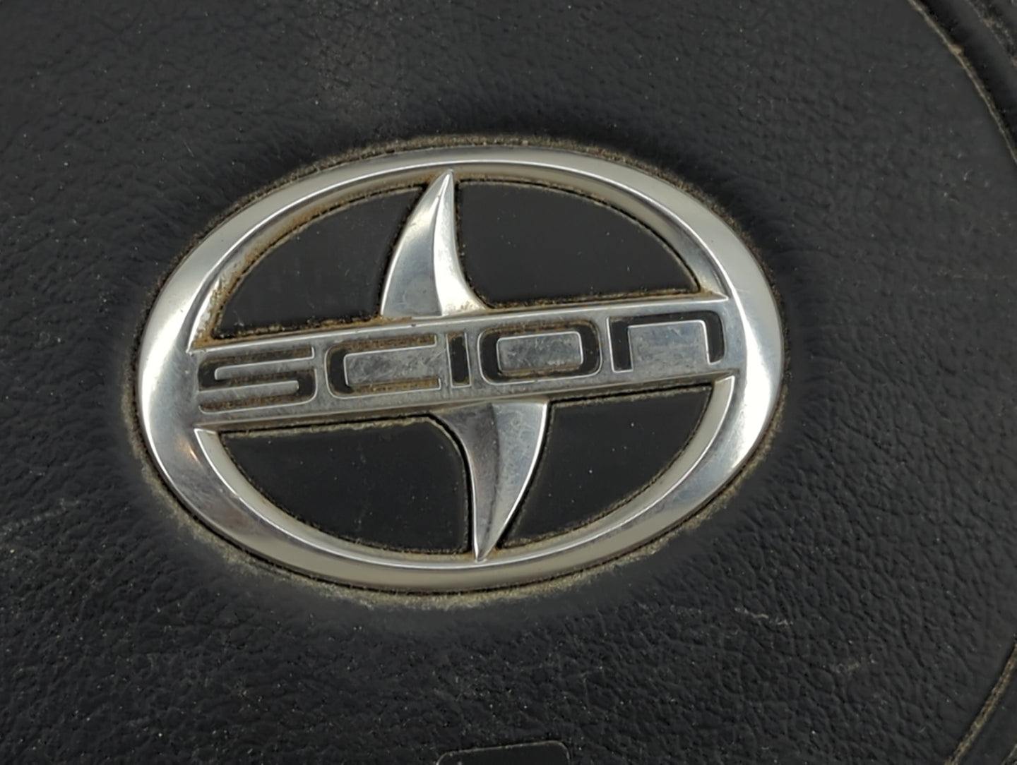 2013 Scion Fr-s Air Bag Driver Left Steering Wheel Mounted - Oemusedautoparts1.com