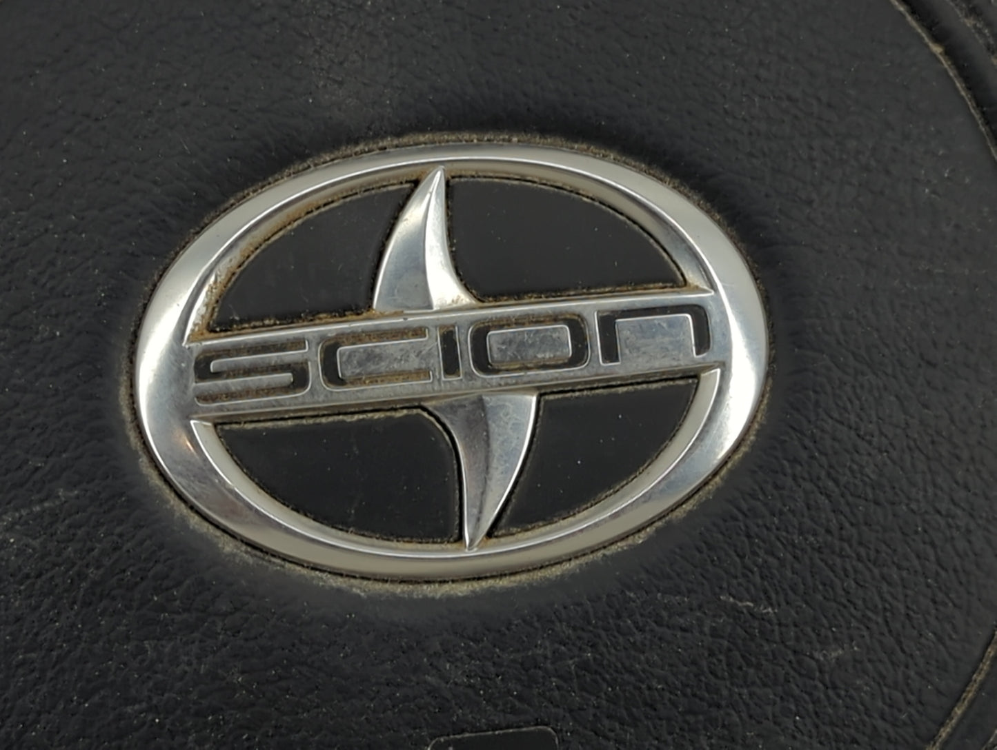 2013 Scion Fr-s Air Bag Driver Left Steering Wheel Mounted Black - Oemusedautoparts1.com