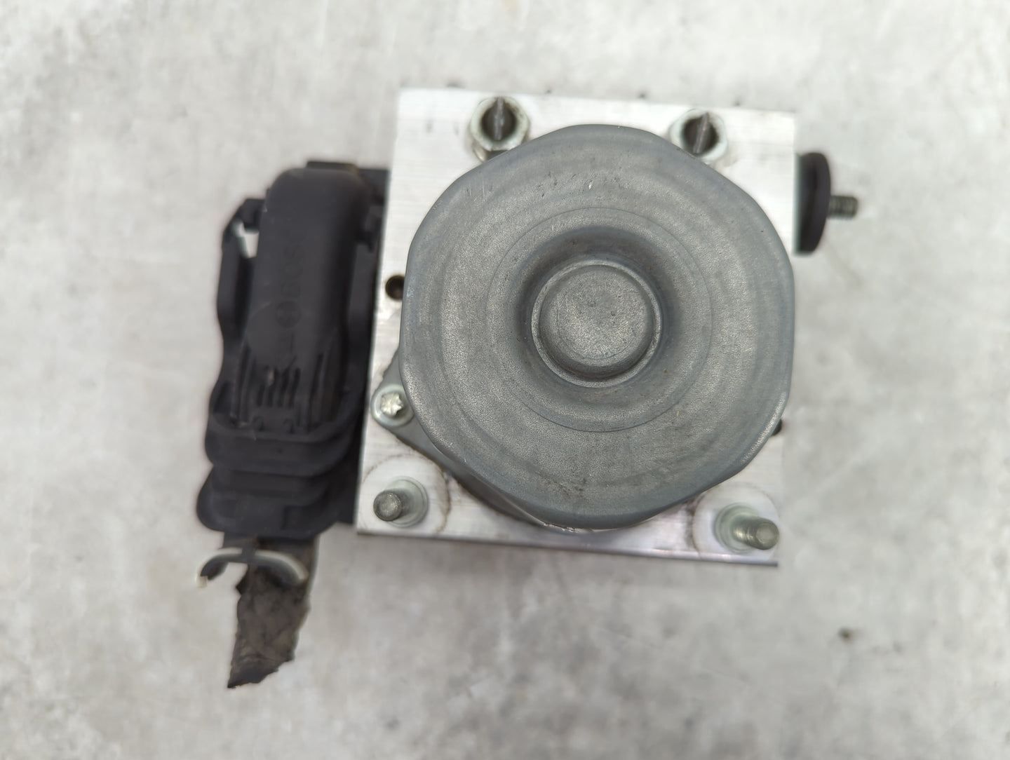 2013-2016 Scion Fr-S ABS Pump Control Module Replacement P/N:27536CA002 Fits Fits 2013 2014 2015 2016 OEM Used Auto Parts - 